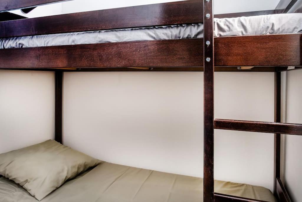 Lourde Center Apartment 3 Bed With Parking Lourdes Exterior foto